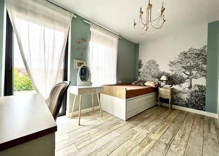 Housing Unifamiliar Con Patio A 100 Metros De La Catedral León